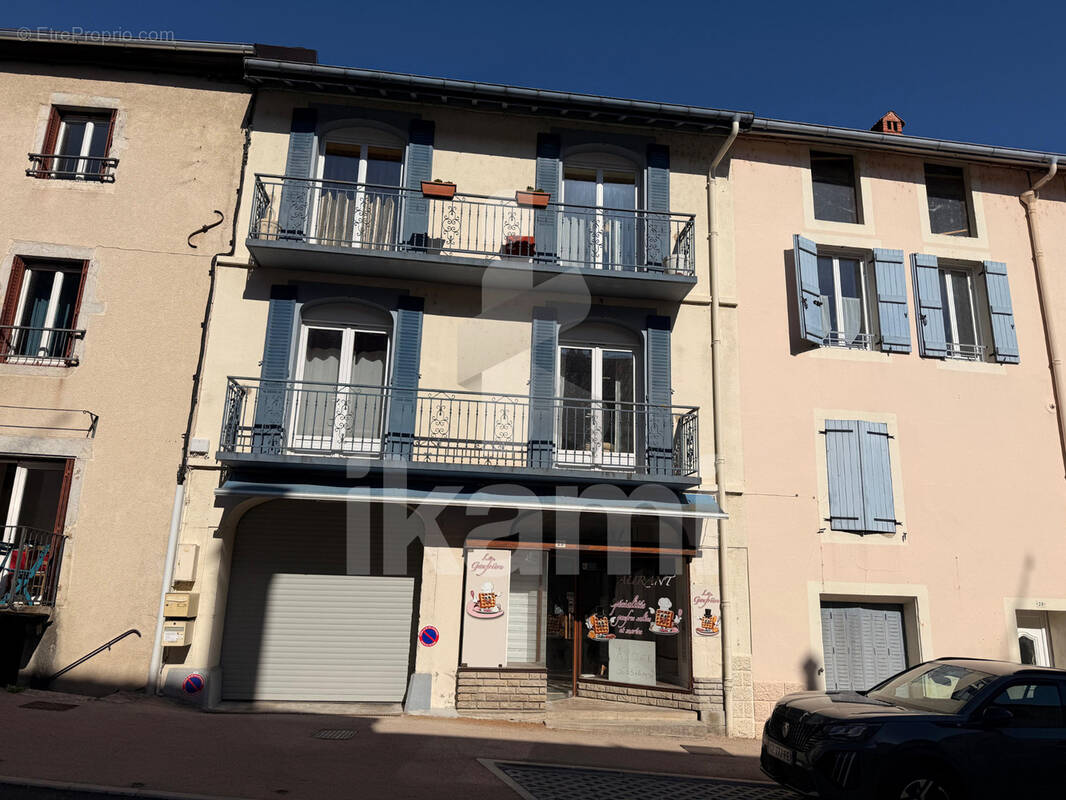 Maison à CLAIRVAUX-LES-LACS