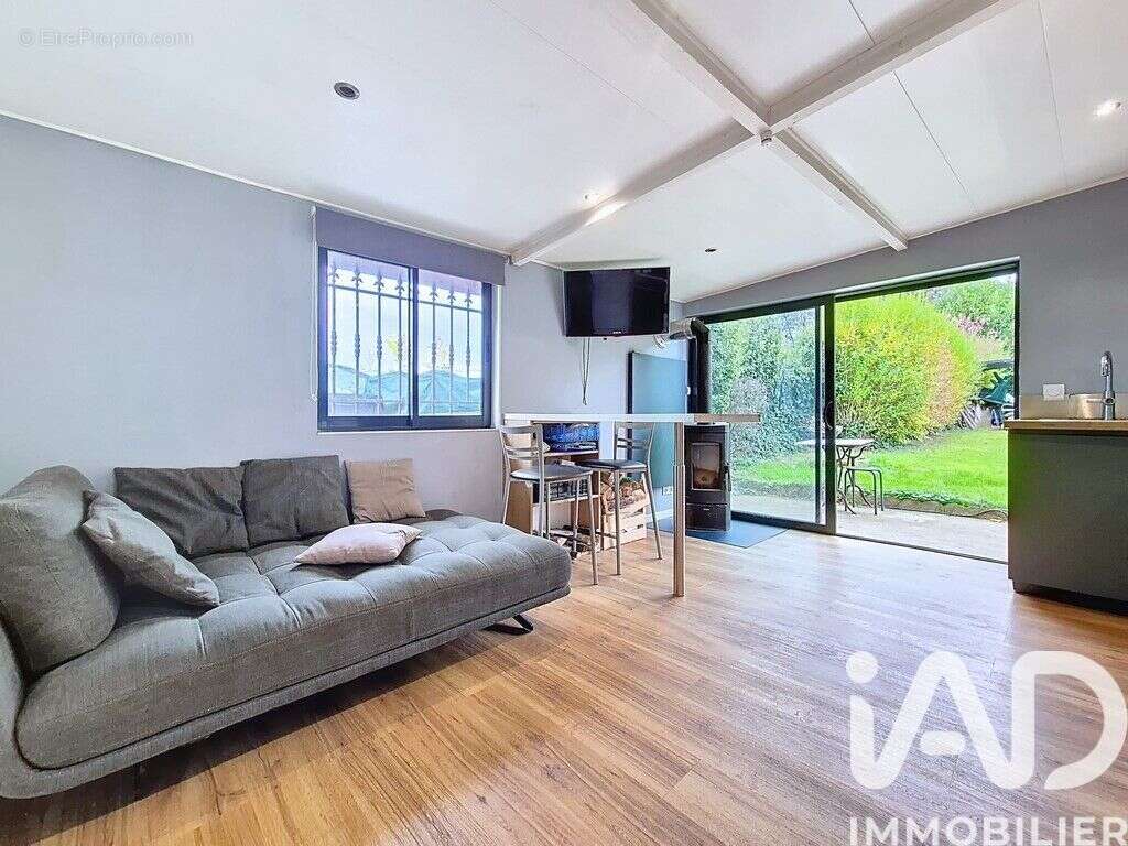 Photo 4 - Maison à VILLENEUVE-LE-COMTE