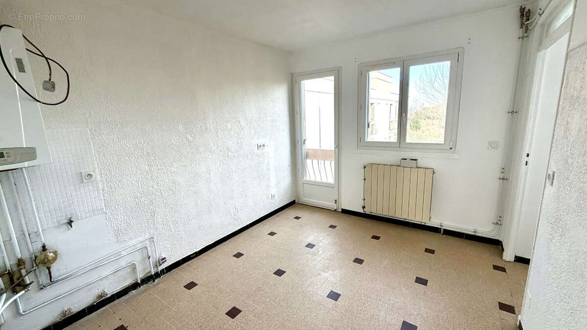 Appartement à SORGUES
