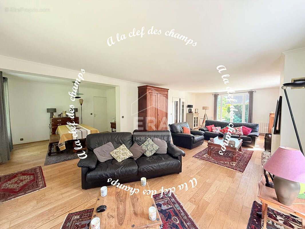 Maison à GIF-SUR-YVETTE