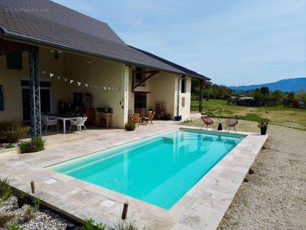 Maison à ROMAGNIEU