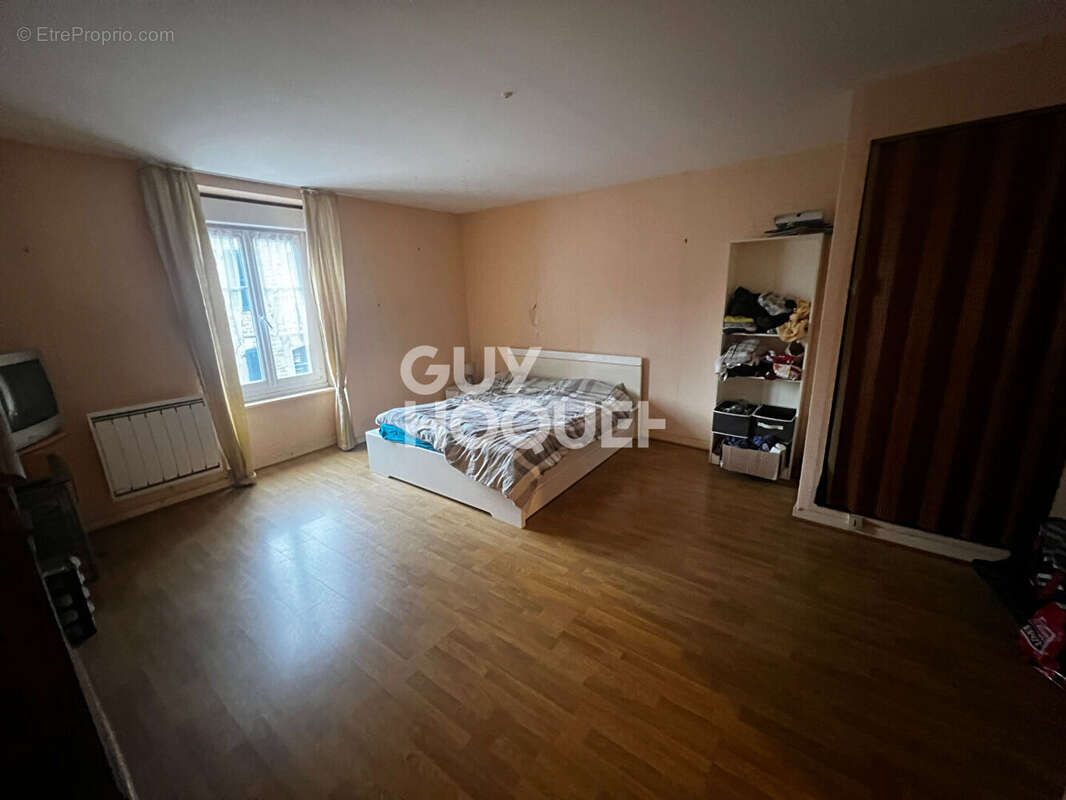 Maison à SAINT-PIERRE-DE-PLESGUEN