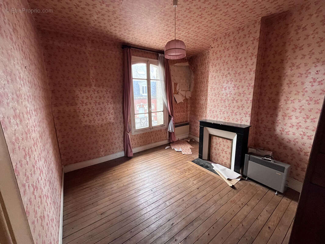 Appartement à CHAUNY