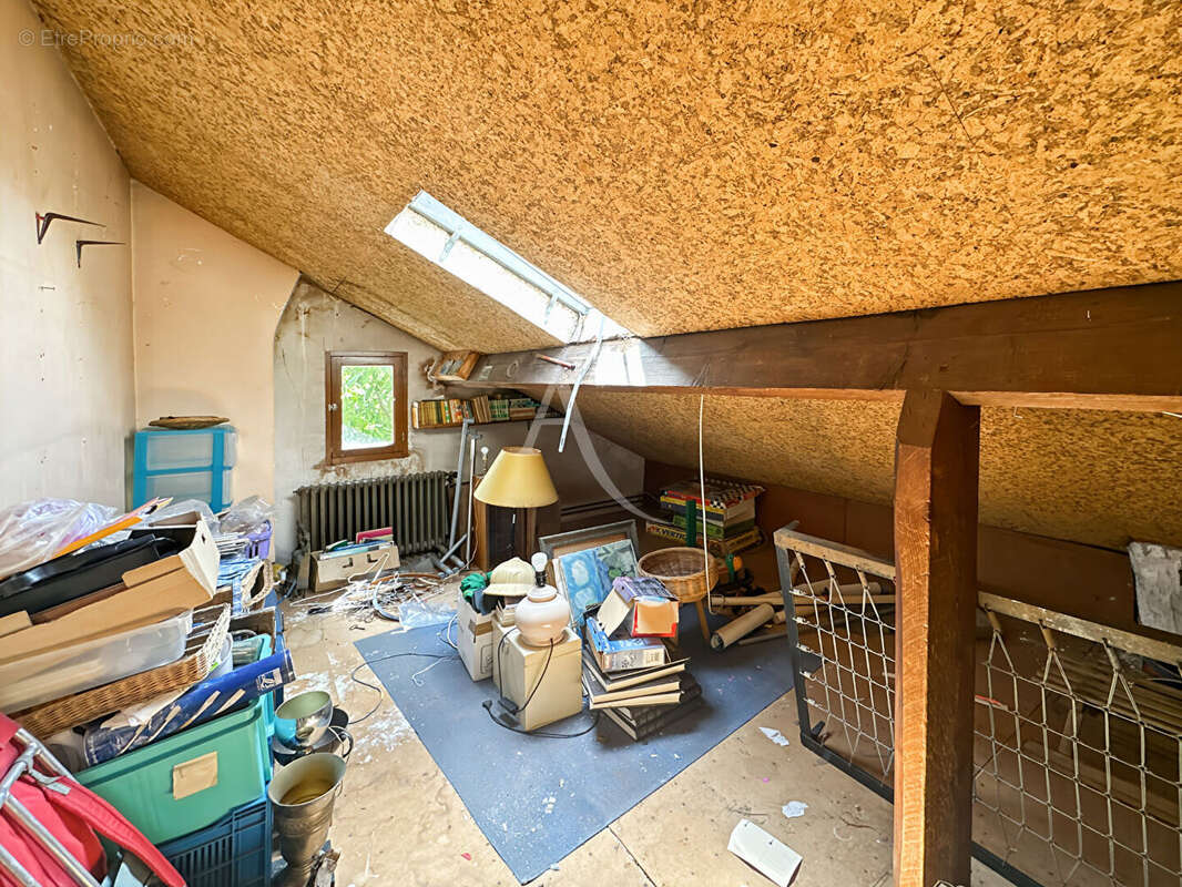 Maison 70 m² à Poissy  - photo 8