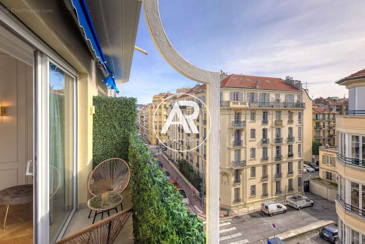Appartement à NICE