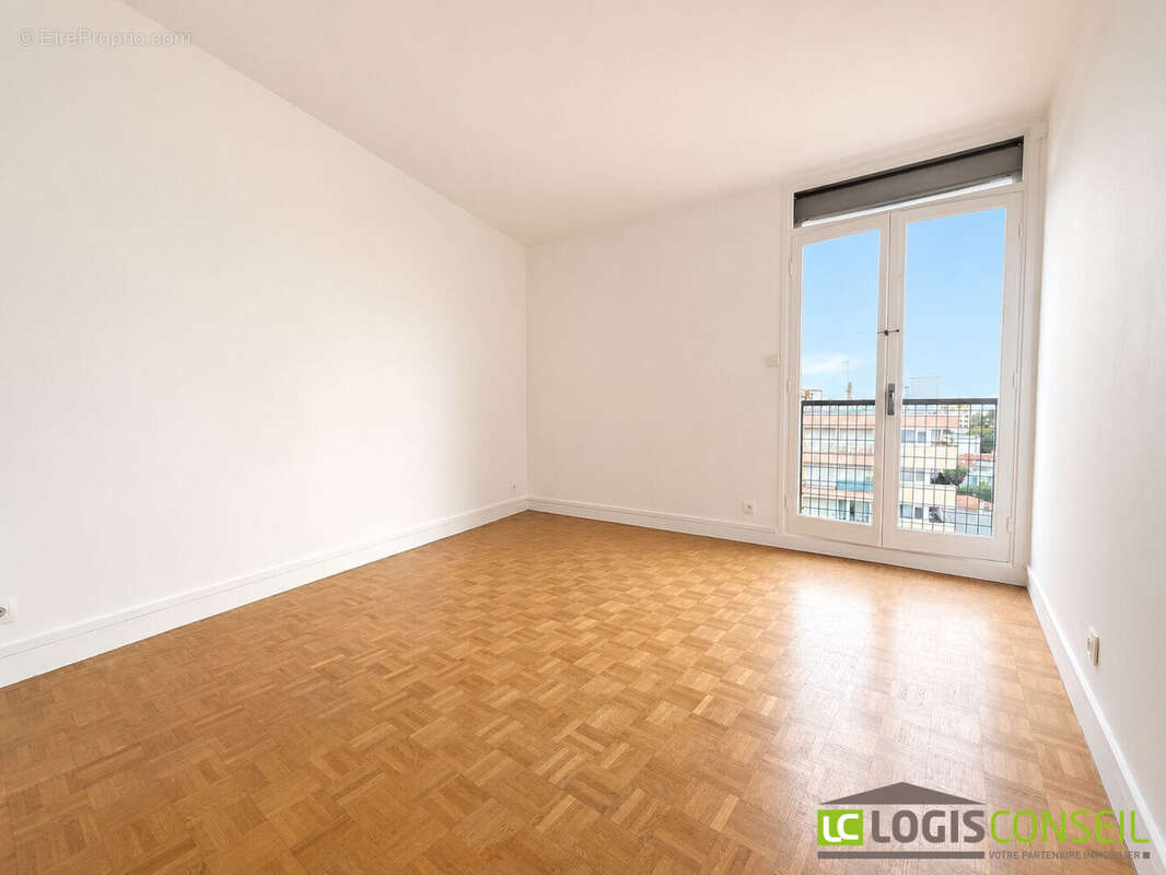 Appartement à CHATILLON