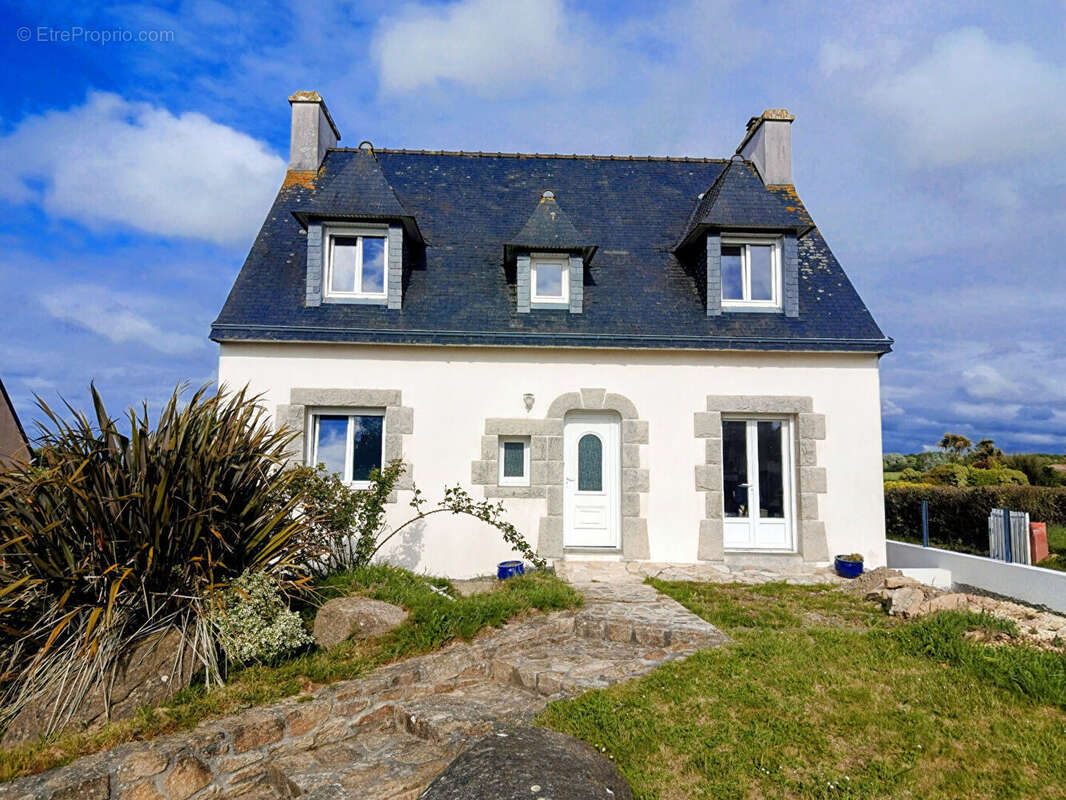 Maison à PLOUDALMEZEAU