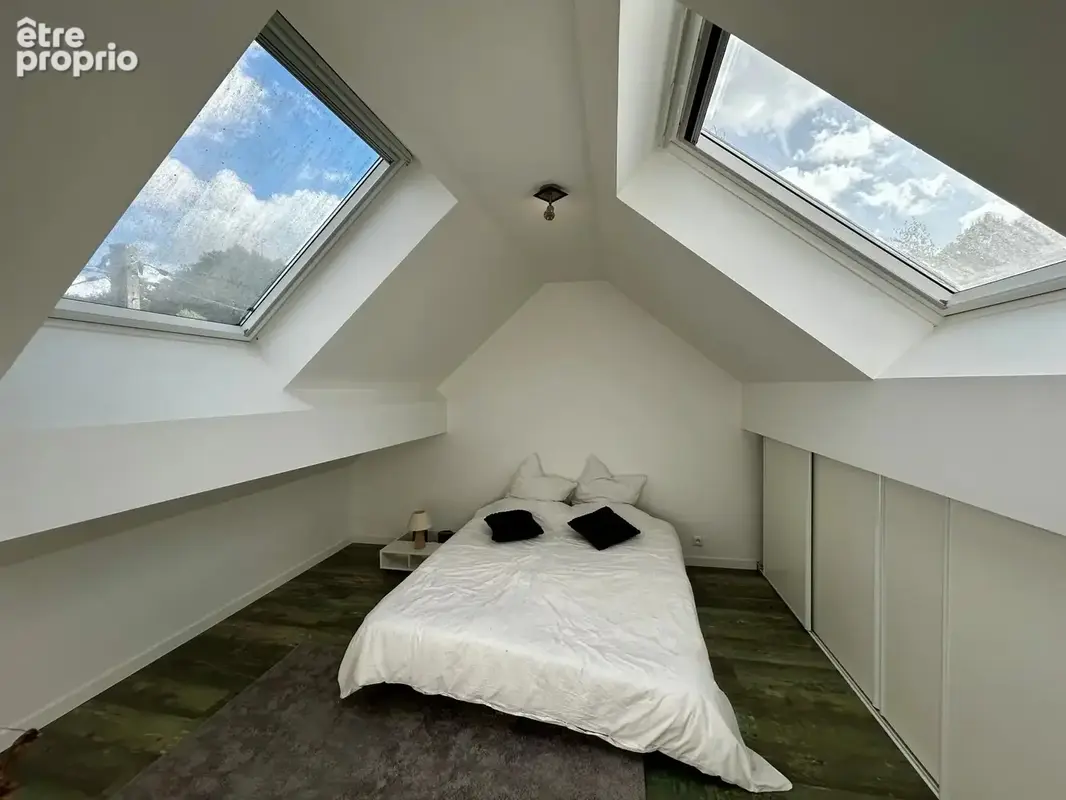 Maison familiale avec 5 chambres et garage - photo 12