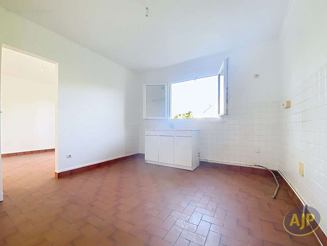 Maison 4 ch doulon - garage - photo 4