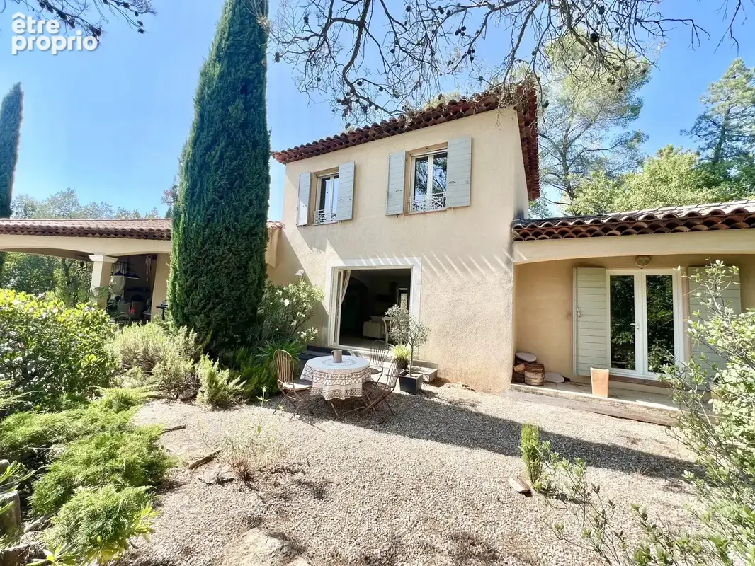 Villa d'architecte sur 5 350 m² de terrain avec piscine - photo 3