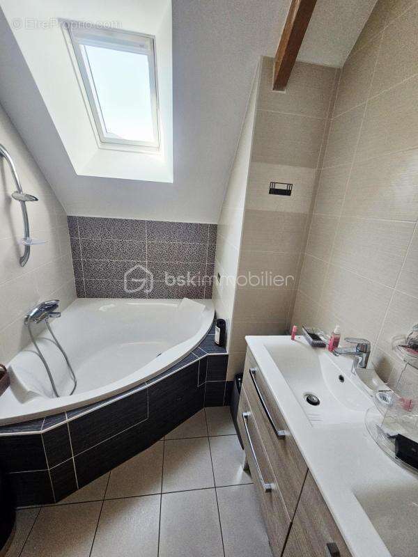 Maison contemporaine 150 m² – 4 chambres, suite parentale, double garage et grand terrain aux portes de Redon - photo 16