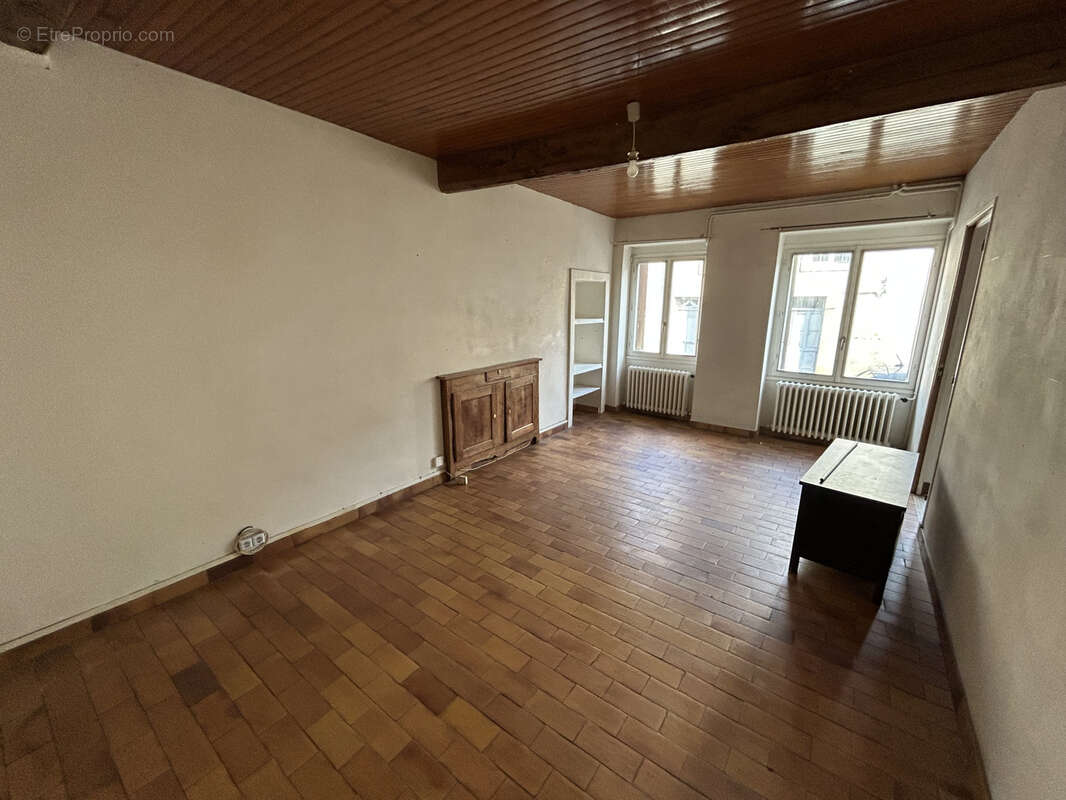 Maison à CHATELDON
