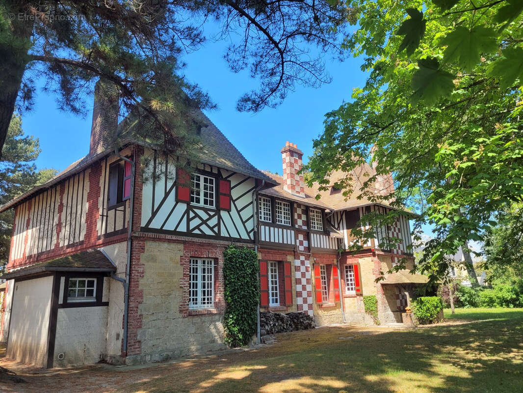 Maison à MERVILLE-FRANCEVILLE-PLAGE