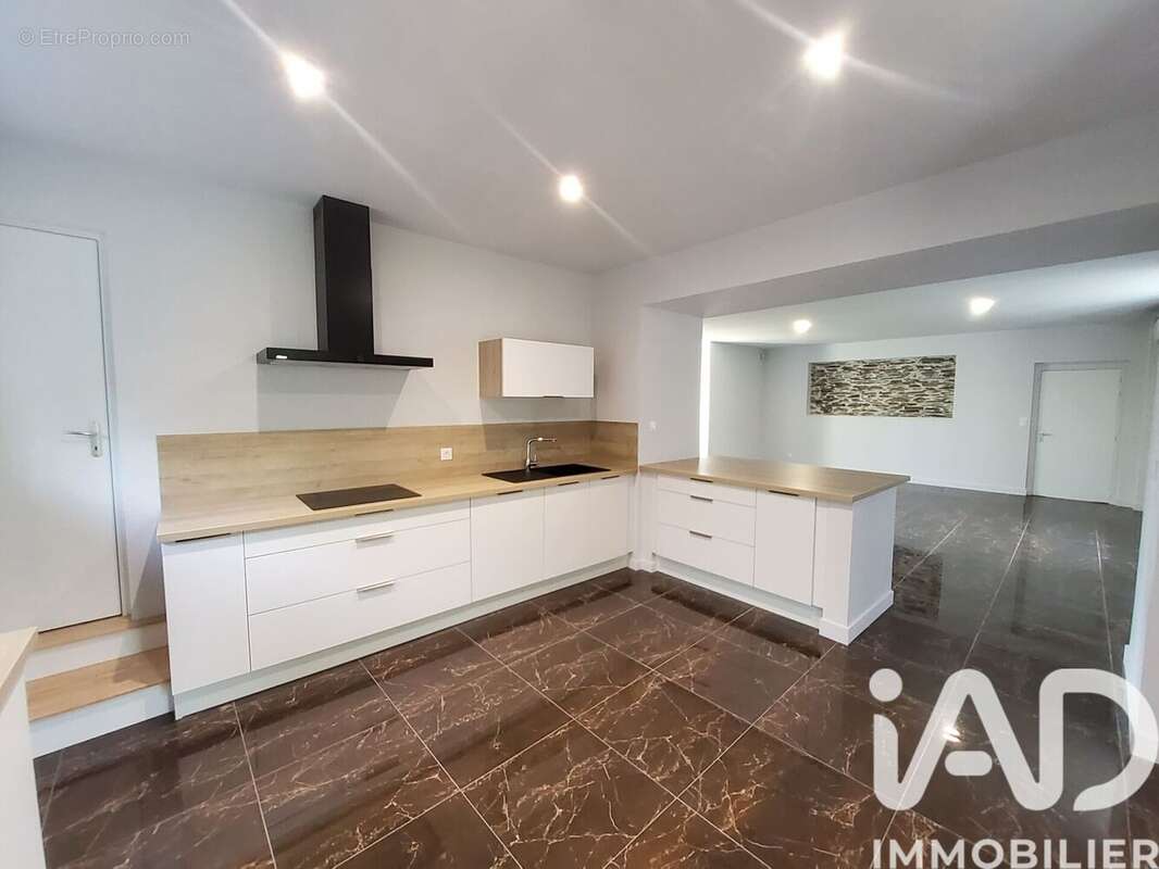 Photo 3 - Maison à SAINT-BARTHELEMY-D'ANJOU