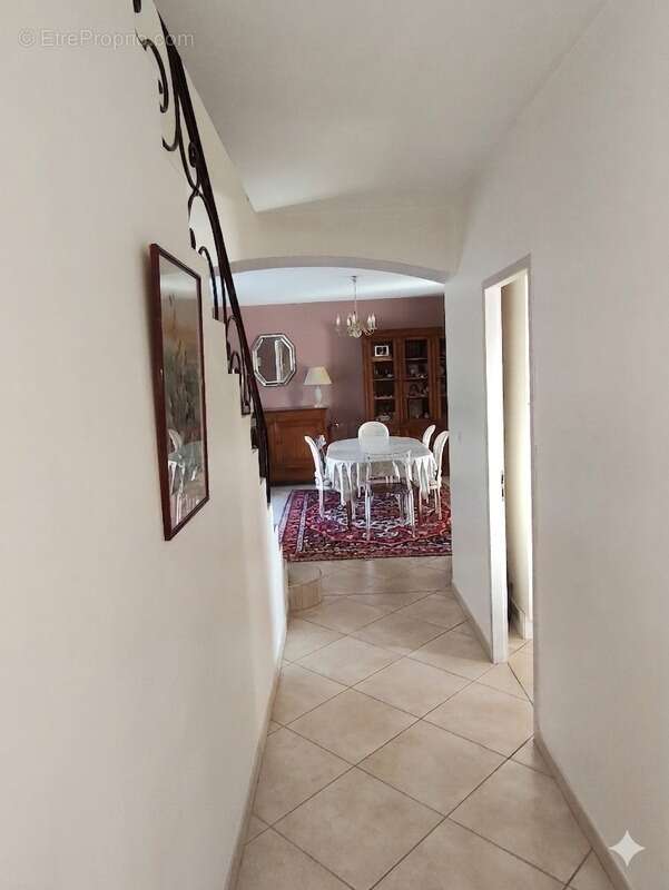 Maison à RUELLE-SUR-TOUVRE