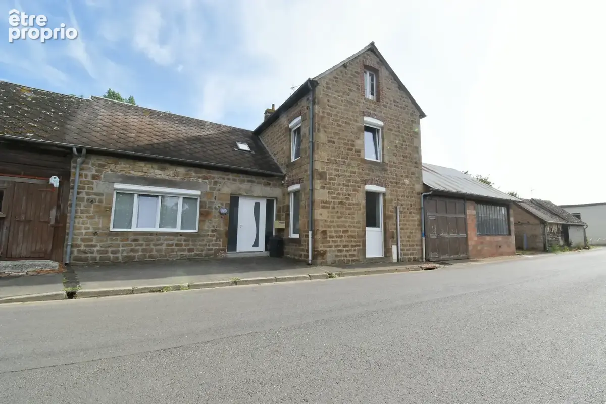 Maison en pierre rénovée – 134 m² – 3 chambres – Terrain de 1 100 m² - photo 2