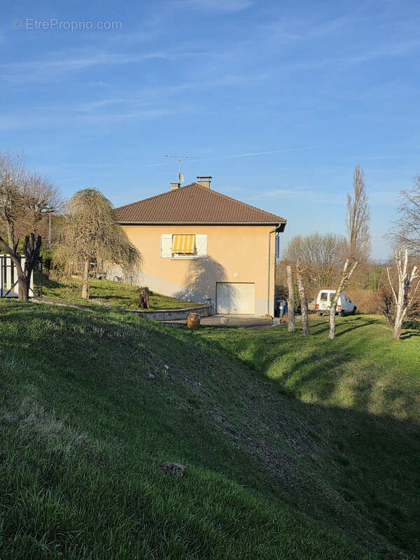 Maison à ROMAGNAT