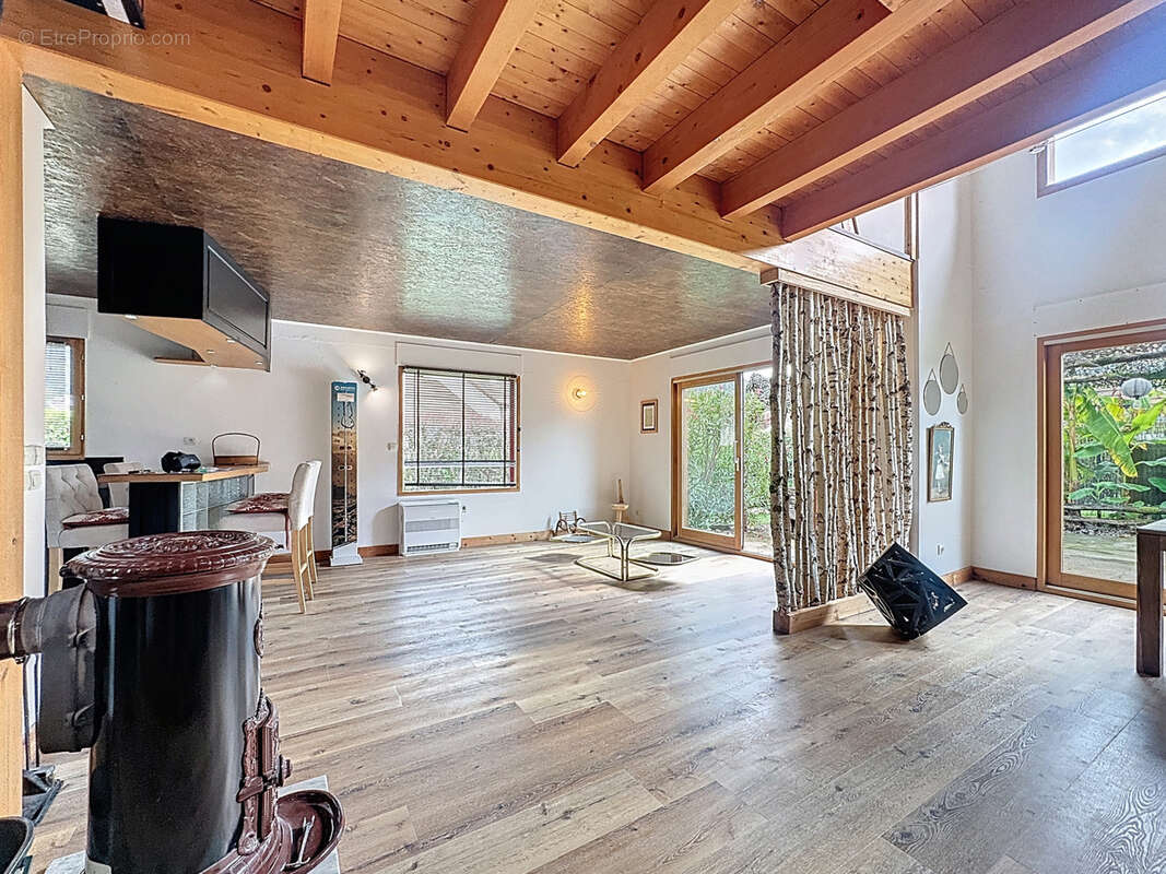 Maison à SAINT-BERON