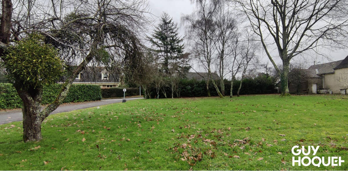 Terrain à VIGNEUX-DE-BRETAGNE