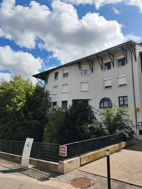 Appartement à AUBIERE