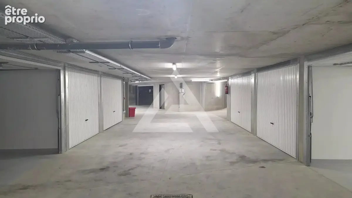 Cap d'ail - ensemble de stationnements - residence neuve en centre-ville - photo 3