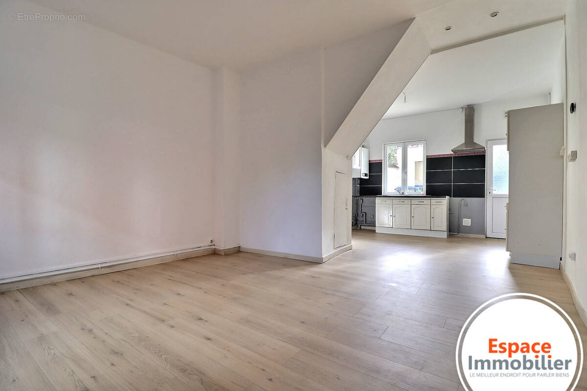 Maison à WAVRECHAIN-SOUS-DENAIN