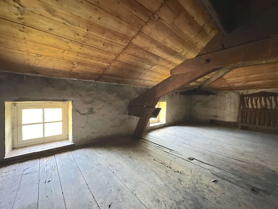 Maison à CHAVANAY