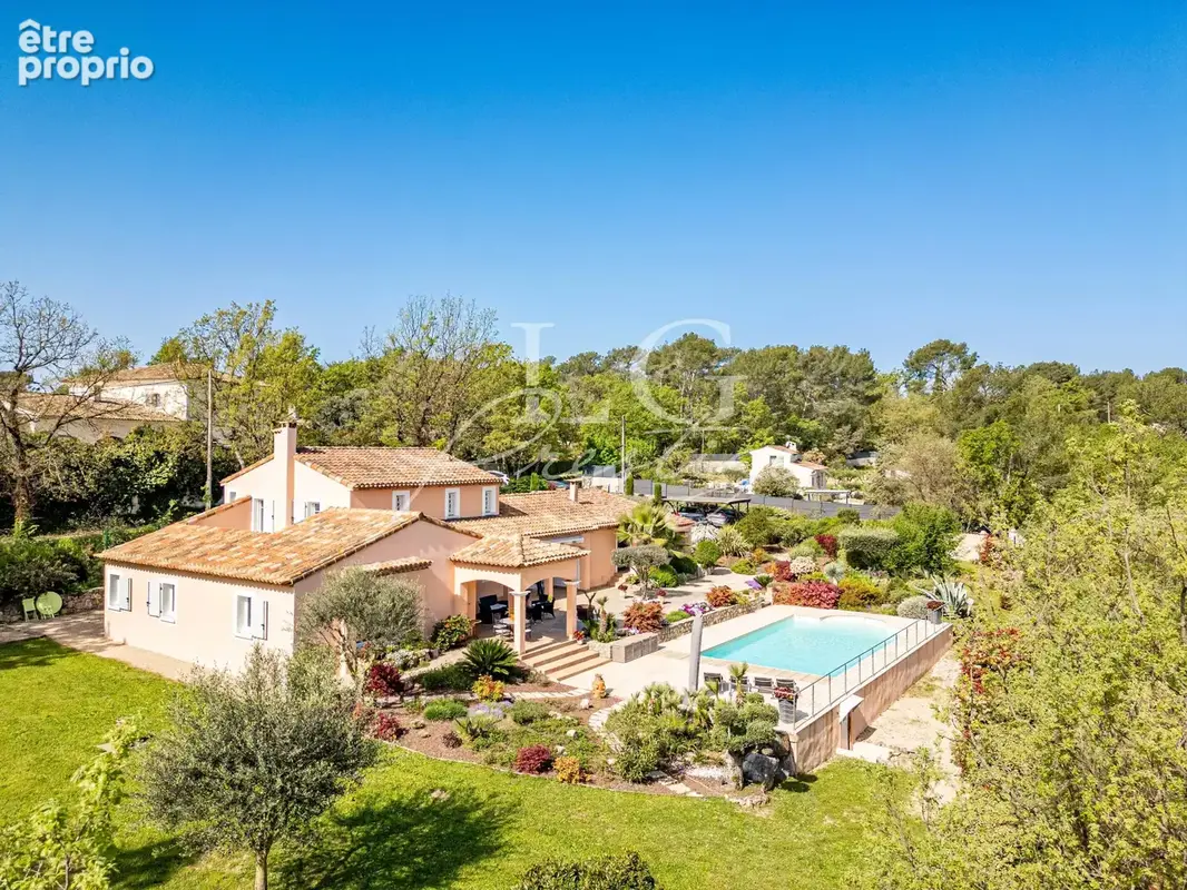 Superbe villa 5 pieces avec piscine - photo 23