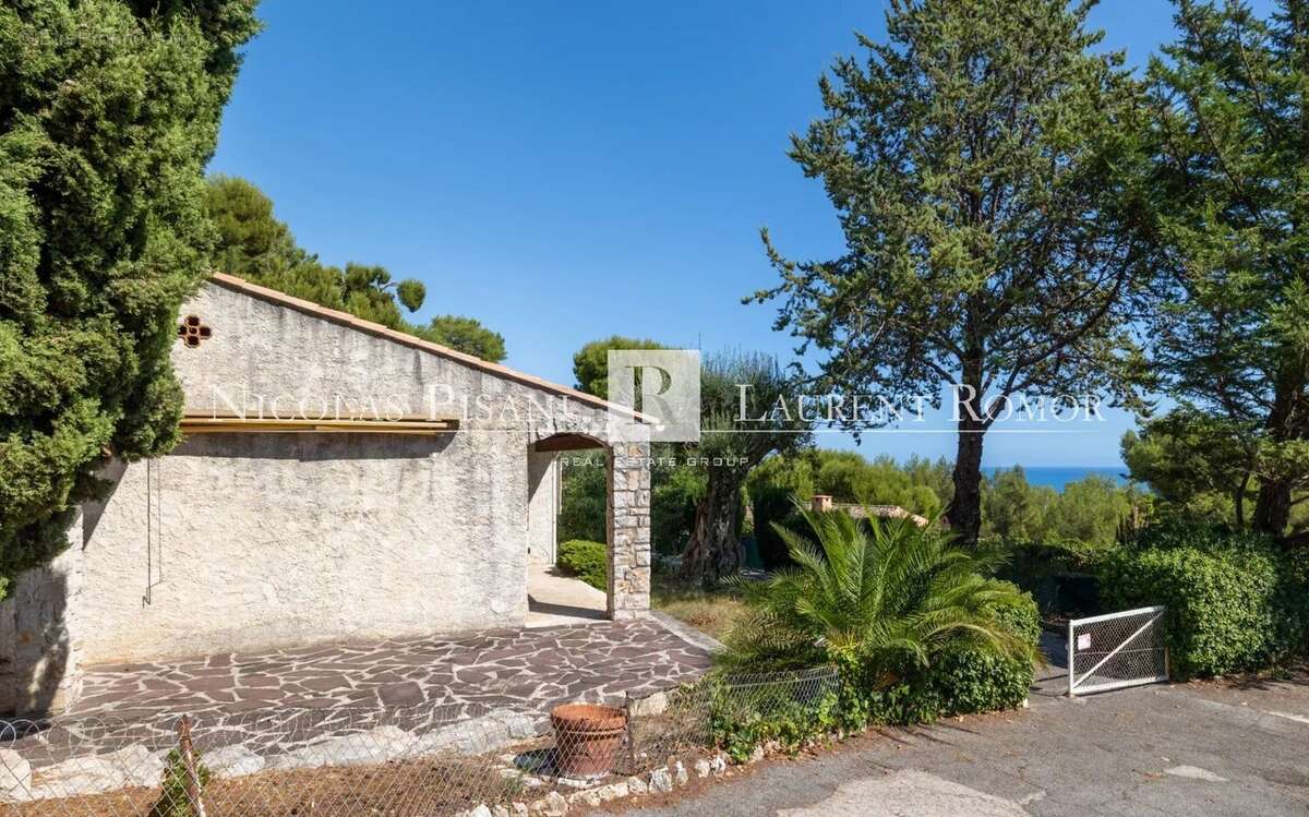 Maison à ROQUEBRUNE-CAP-MARTIN