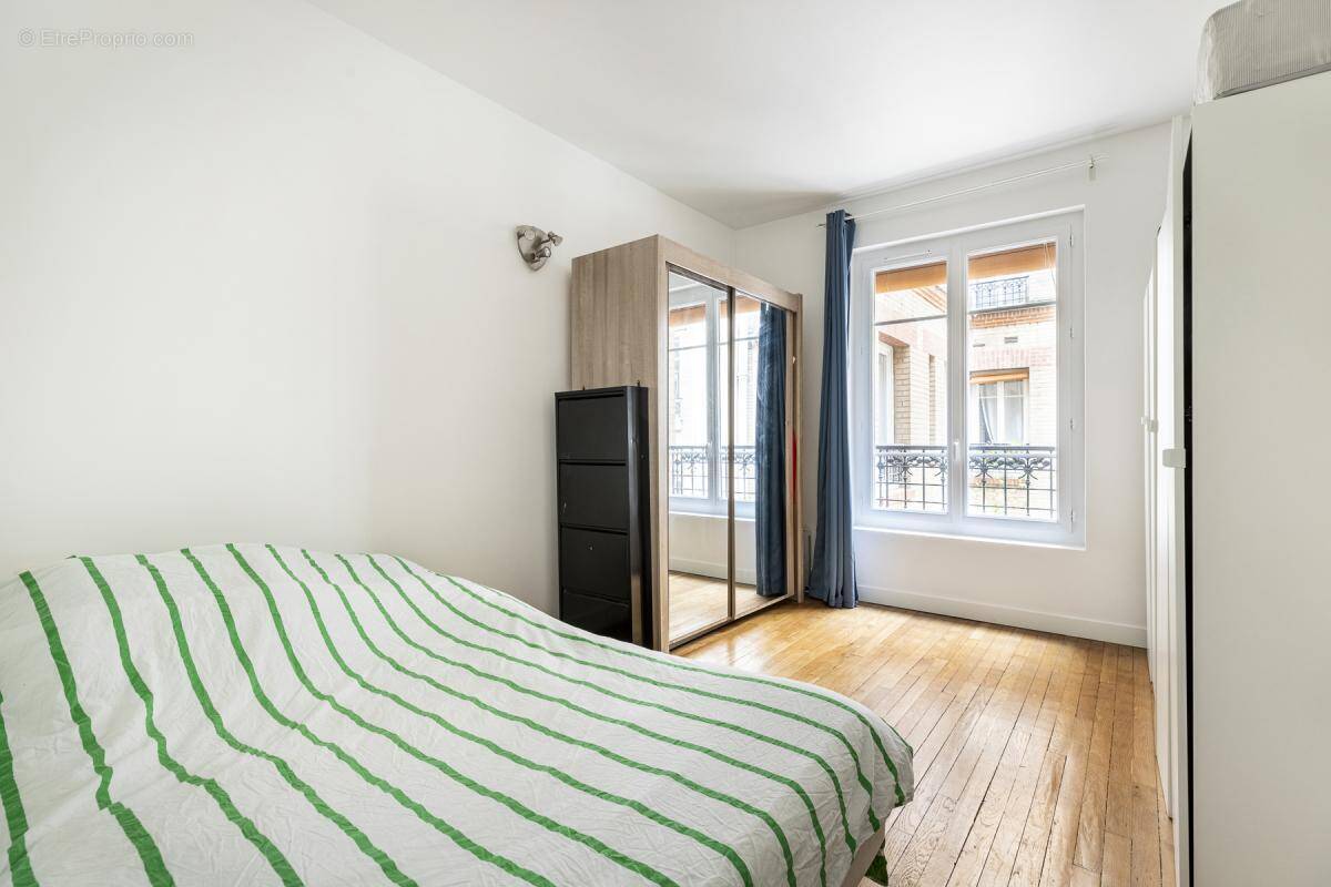 Appartement à PARIS-12E