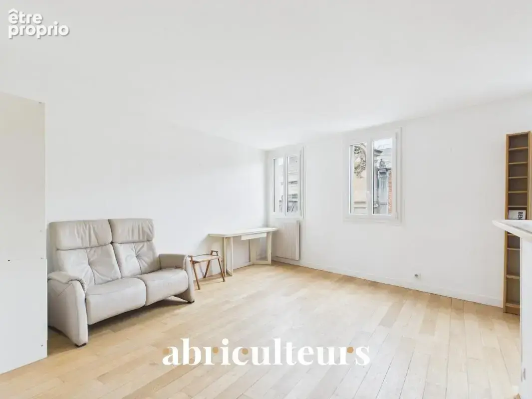 Appartement 3 pièces avec cuisine ouverte et parking en vente à Paris 13e 75013 - photo 2