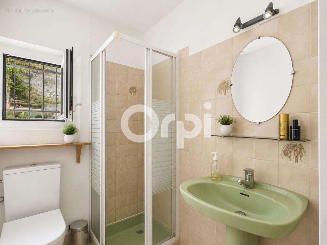 Piscine -calme -garage -plain pied -environnement - photo 13