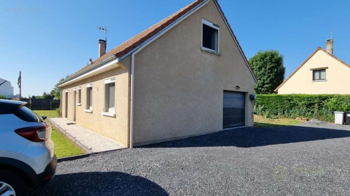 Maison 107 m² à Etelfay  - photo 12