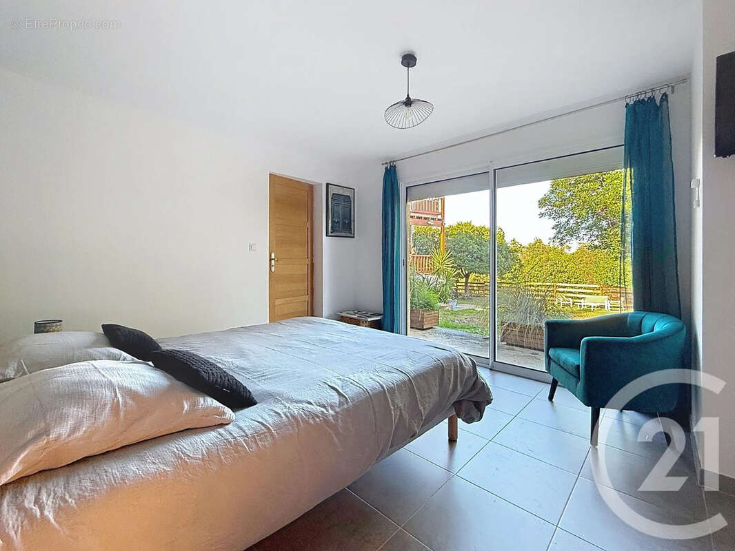 Maison à SANTA-MARIA-POGGIO