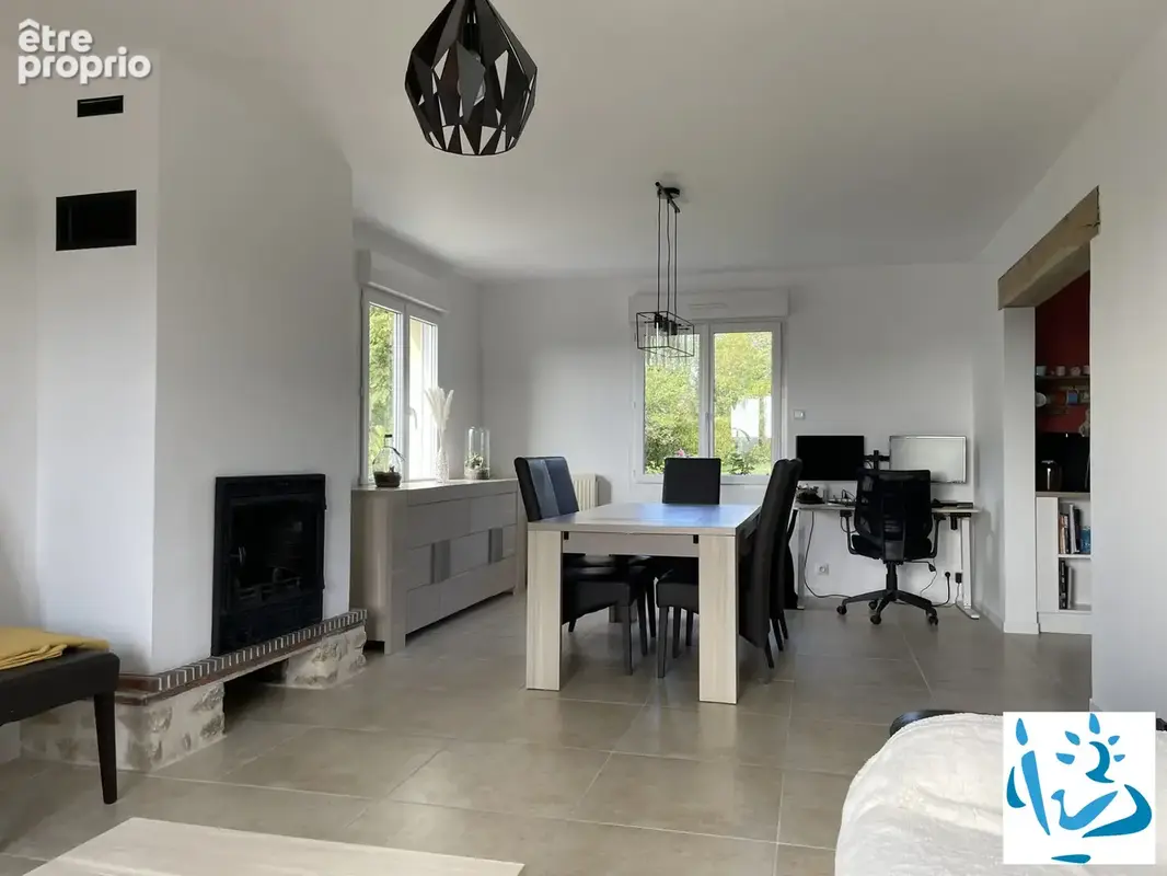 Maison 7 pièces 141 m² à vendre à Mortagne-Au-Perche (61400) - photo 3