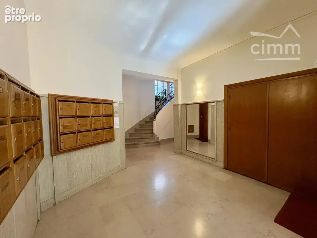 Appartement de 123 m² au fort potentiel avec balcon - photo 10