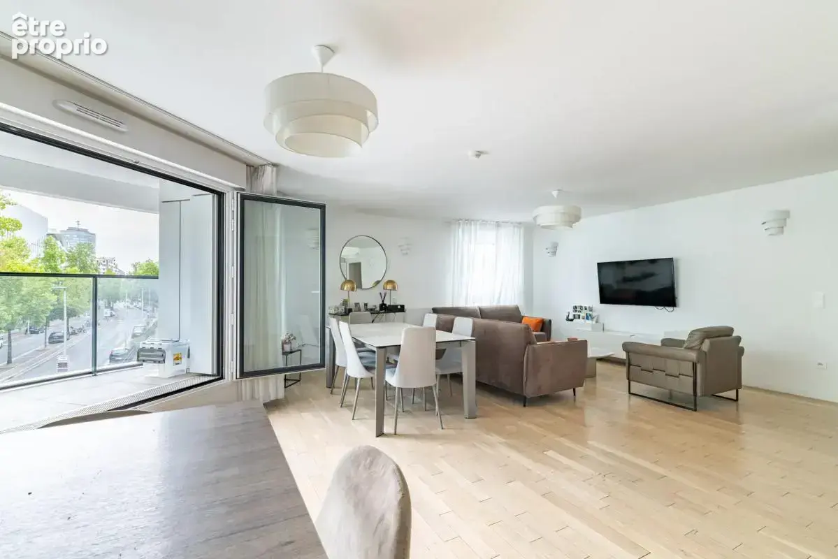 Appartement de 6 pièces de 135.02 m² à Issy-les-Moulineaux - photo 4