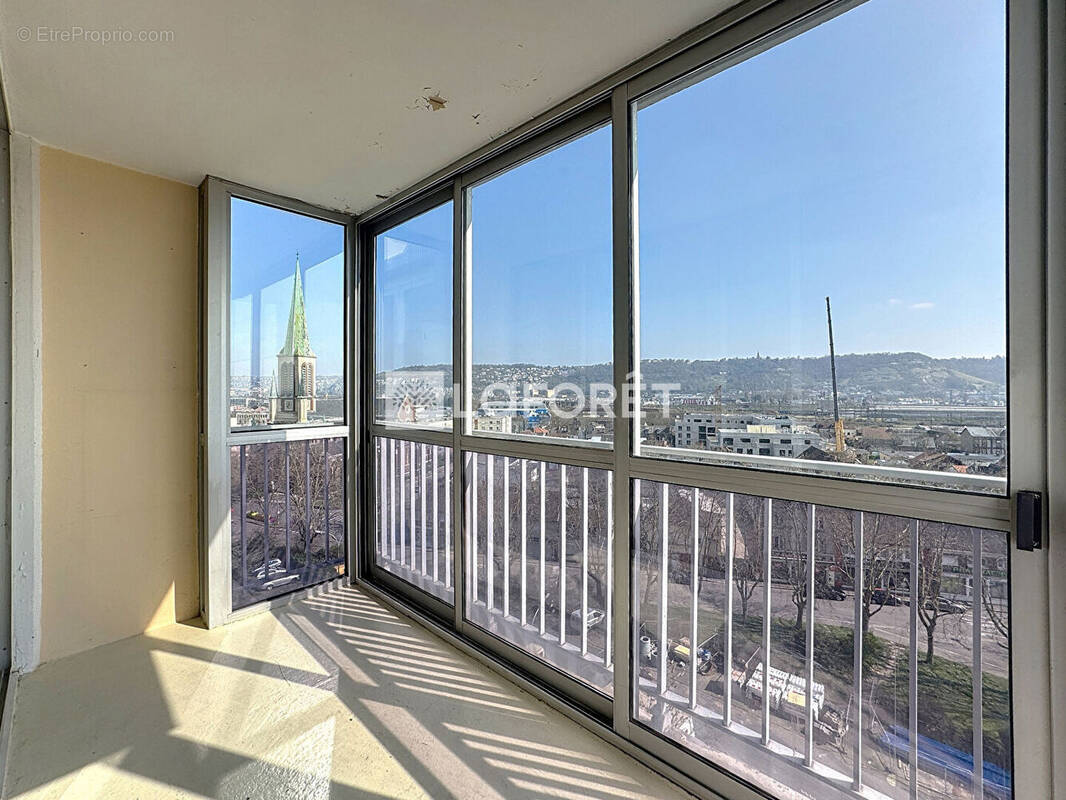 Appartement à SOTTEVILLE-LES-ROUEN