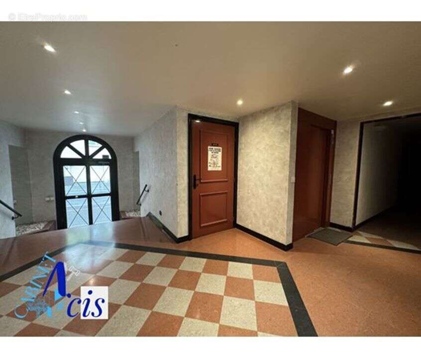 Photo 5 - Appartement à PUTEAUX