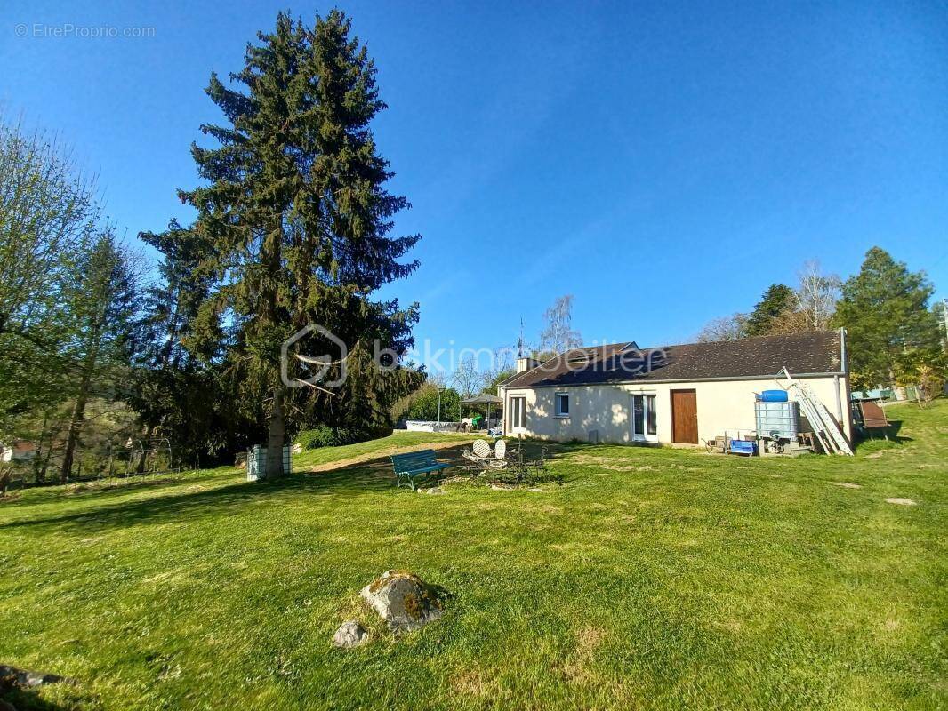 Maison à VILLENEUVE-SUR-BELLOT