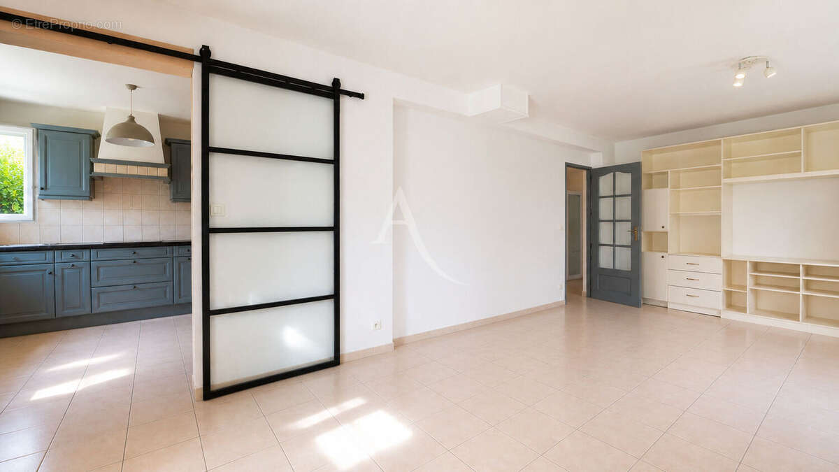 Maison Veigy Foncenex 5 pièce(s) 131.29 m2 - photo 4
