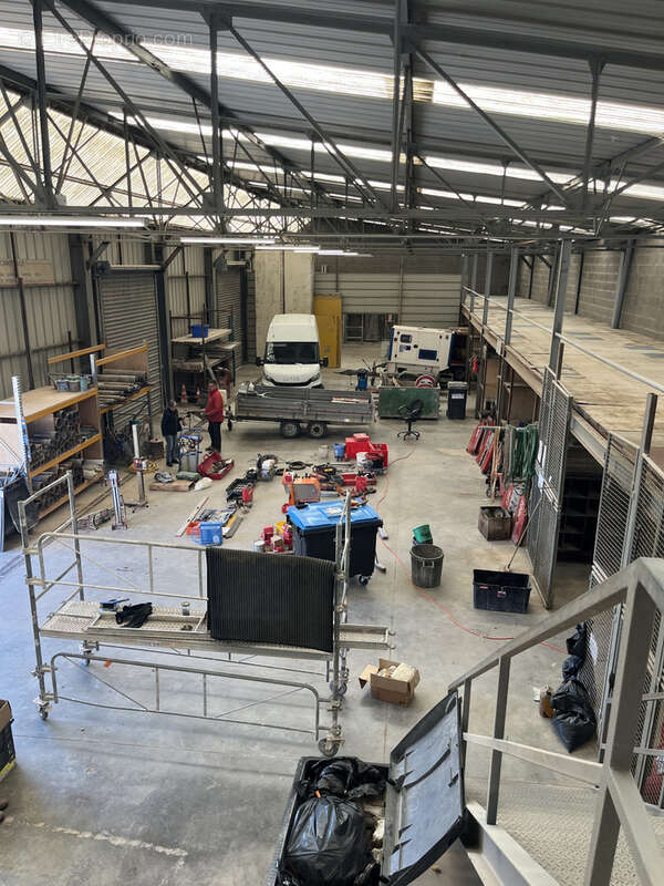 Commerce à VILLE-EN-VERMOIS