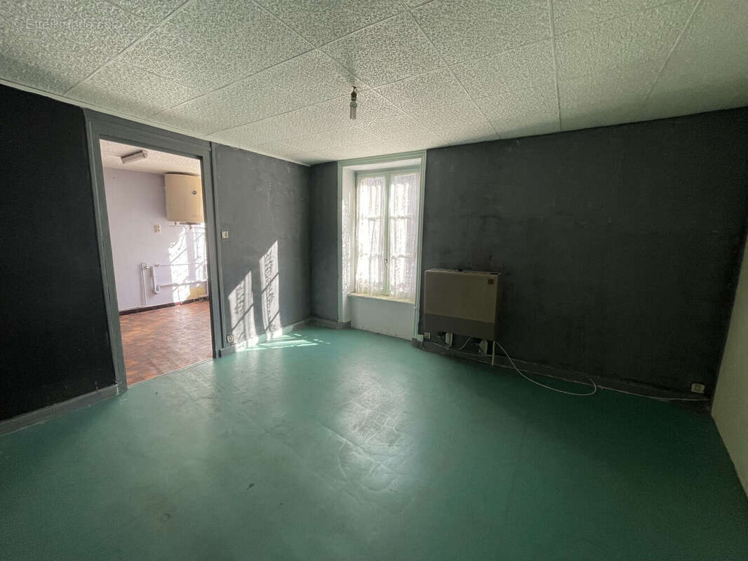Photo 5 - Appartement à AMPLEPUIS
