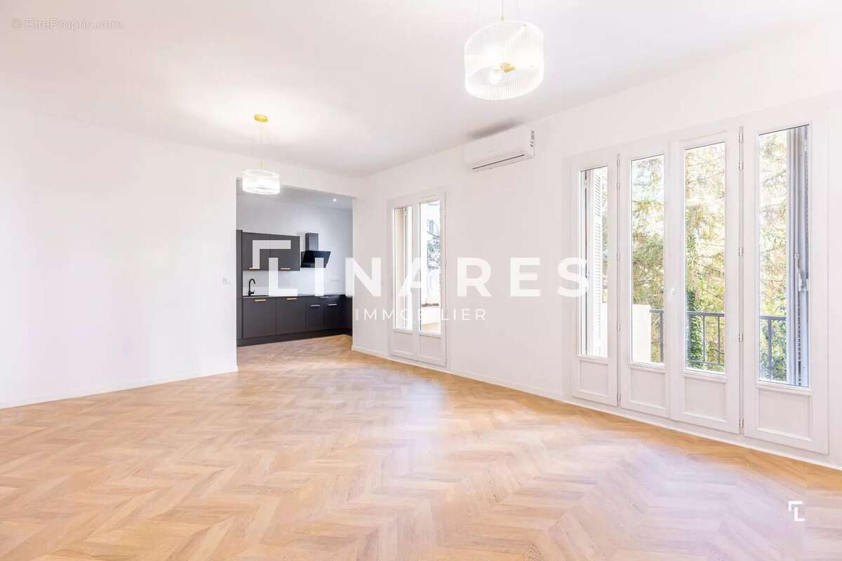 Appartement à AIX-EN-PROVENCE