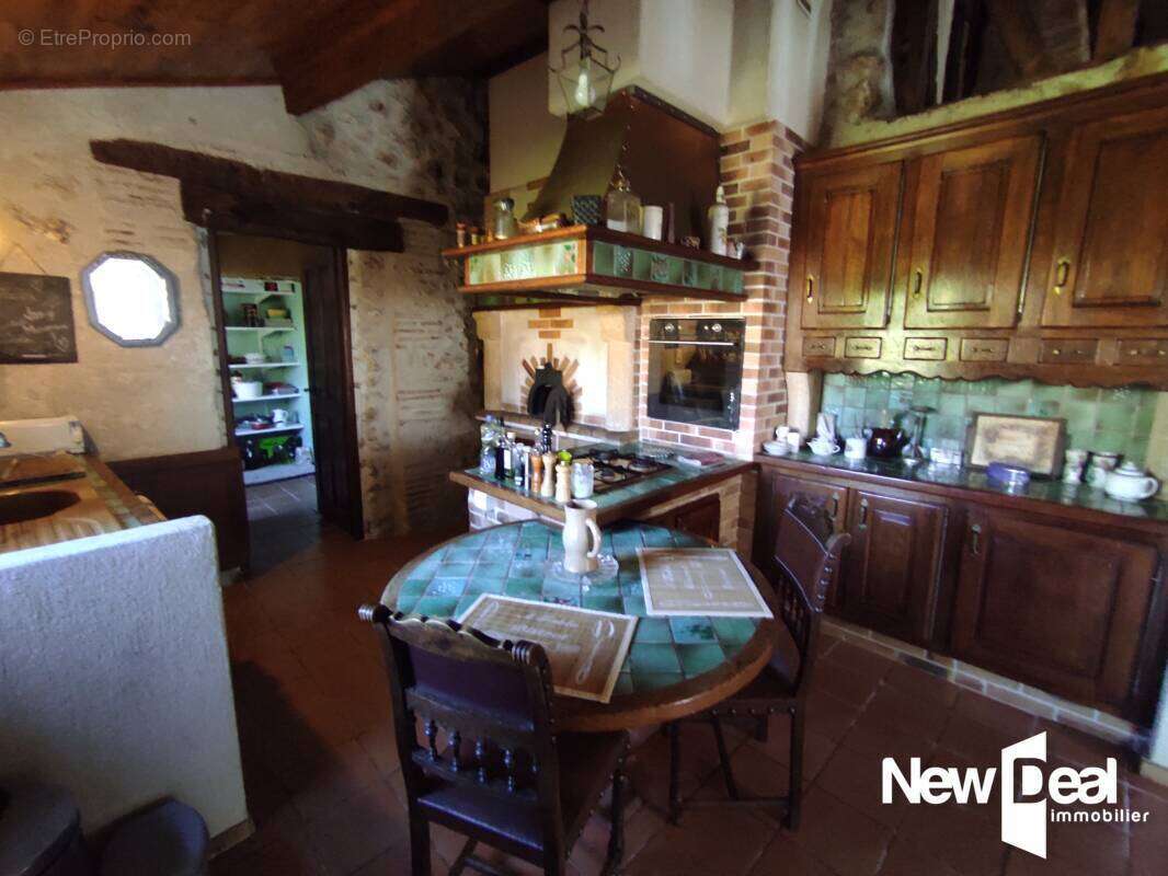 Maison à PINEL-HAUTERIVE