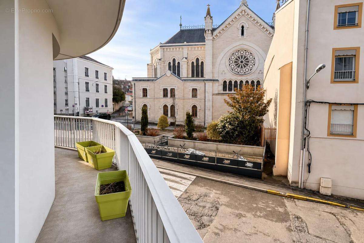 Appartement lumineux 95 m² à Saint-Chamond - photo 10