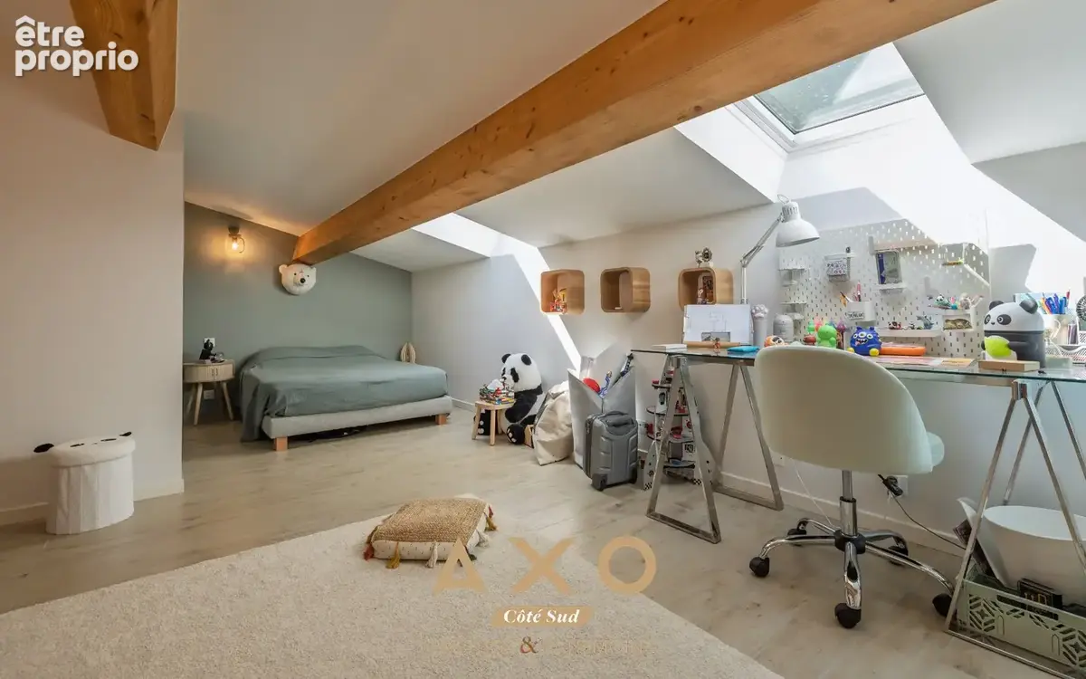 Éguilles - maison - 260 m² - 6 chambres - piscine - pool-house - terrain 4 000 m² - 1 530 000  - photo 18