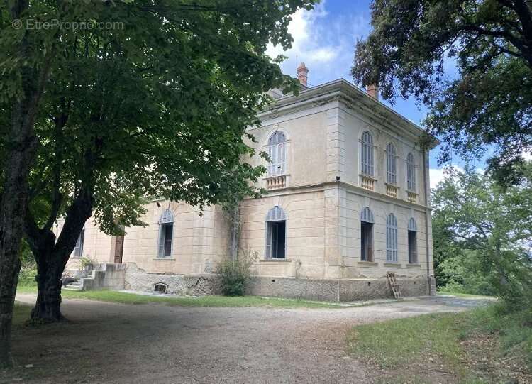 Maison à SANTO-PIETRO-DI-VENACO