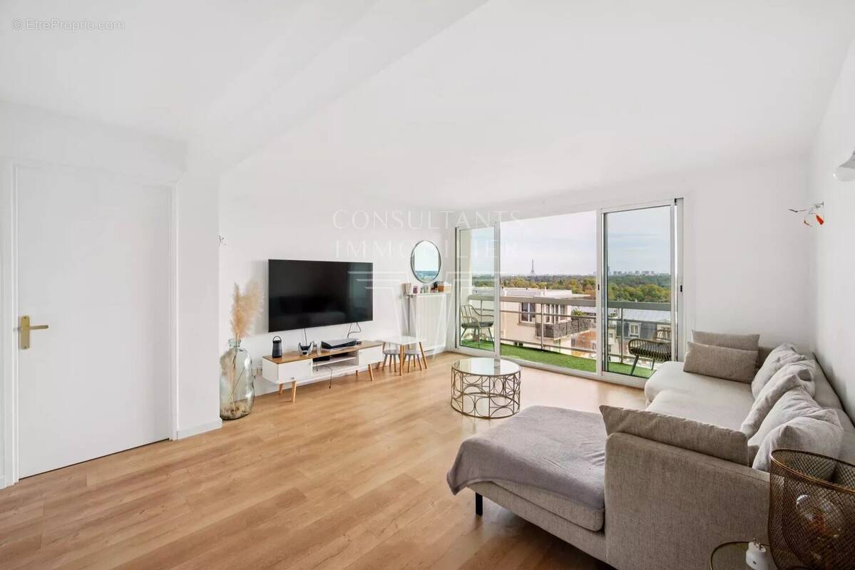 Appartement à SURESNES