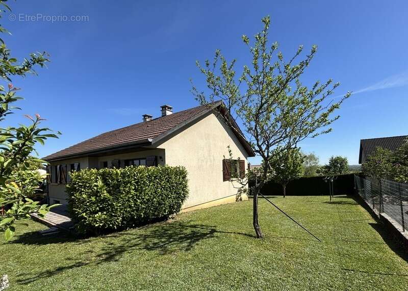 Maison à PONTAILLER-SUR-SAONE